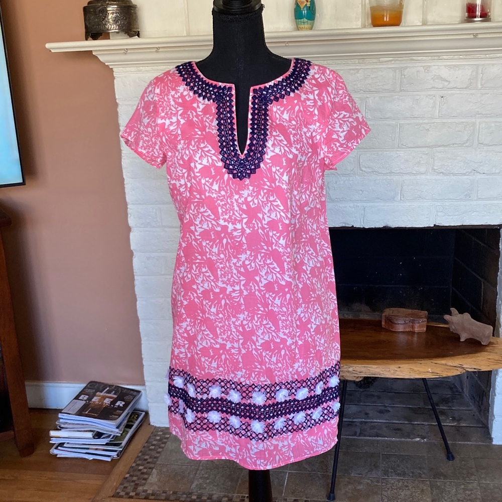 Vineyard Vines cotton shift dress in new condition